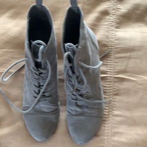 Zara suede booties size 40